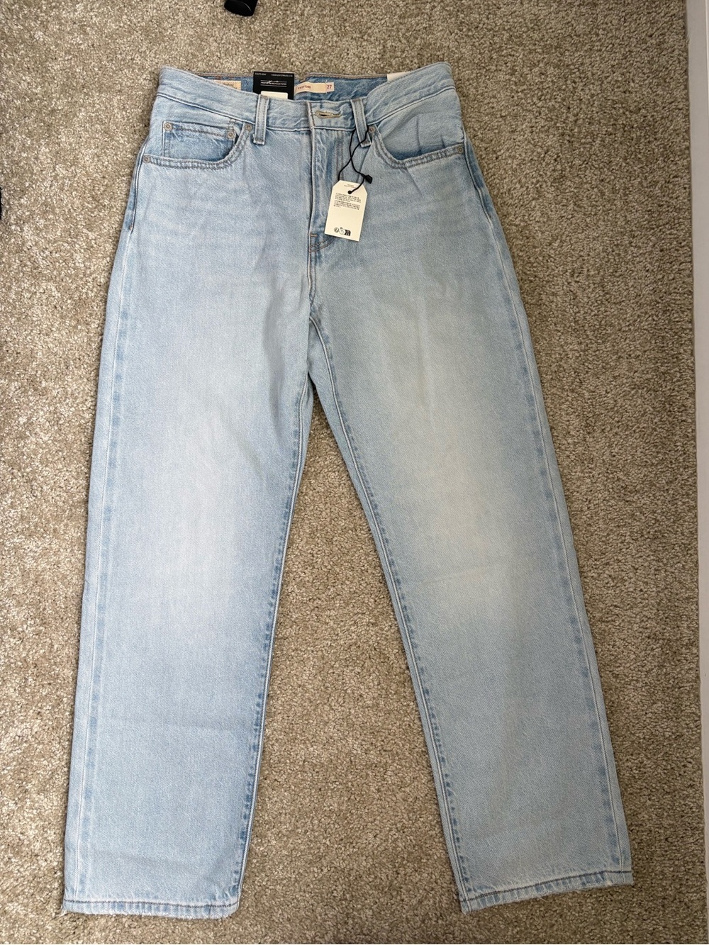 Levi's Light Blue Straight Leg Women's Jeans. Easy Dad